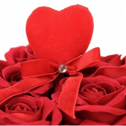 Bukiet SERCE na WALENTYNKI z 6x różami welur i słodyczami PREMIUM