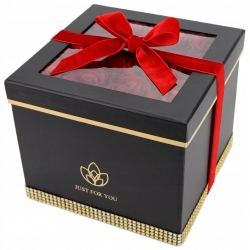 Bukiet na WALENTYNKI w OTWIERANYM pudełku LUX FlowerBox 12x RÓŻ