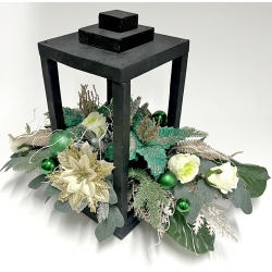 WIĄZANKA Stroik BOŻONARODZENIOWY w czarnym LAMPIONIE z zieloną poinsecją