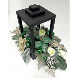 WIĄZANKA Stroik BOŻONARODZENIOWY w czarnym LAMPIONIE z zieloną poinsecją