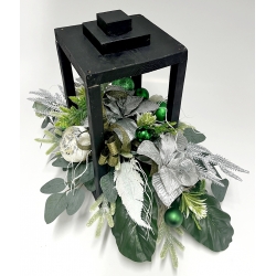 WIĄZANKA Stroik BOŻONARODZENIOWY w czarnym LAMPIONIE ze srebrną poinsecją