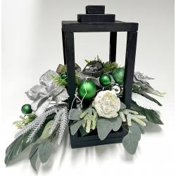 WIĄZANKA Stroik BOŻONARODZENIOWY w czarnym LAMPIONIE ze srebrną poinsecją
