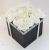 Bukiet FlowerBox czarny KWADRAT z białymi kwiatami - nr 100