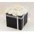 Bukiet FlowerBox czarny KWADRAT z białymi kwiatami - nr 100