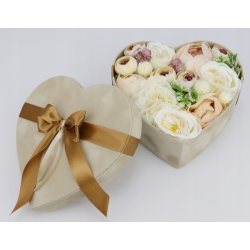 Bukiet LUX Flower Box WELUROWE Serce mix kwiatów