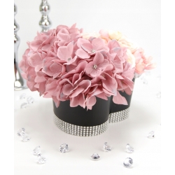 Bukiet LUX czarny Flower Box MIX różowych kwiatów