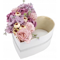 Bukiet w DZIELONYM SERCU na prezent Fiolet kwiaty