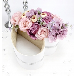 Bukiet w DZIELONYM SERCU na prezent Fiolet kwiaty