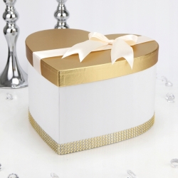 Bukiet w DZIELONYM SERCU na prezent RÓŻOWE kwiaty