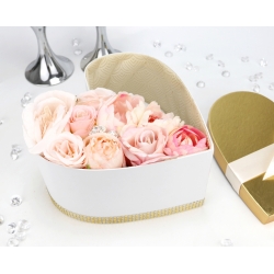 Bukiet w DZIELONYM SERCU na prezent RÓŻOWE kwiaty