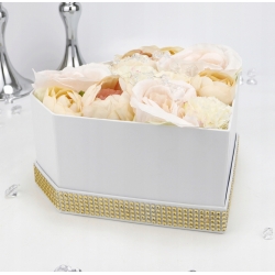 BUKIET białe pudełko DIAMENT satynowe kwiaty LUX