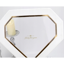 BUKIET białe pudełko DIAMENT satynowe kwiaty LUX